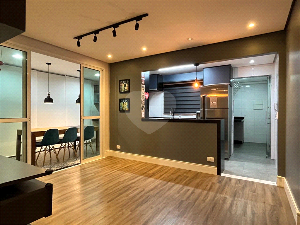 APARTAMENTO NA SANTA TERESINHA DE 81M2 DE 2 DORMITÓRIOS, 1 SUÍTE, VARANDA GOURMET, 2 VAGAS + DEPO
