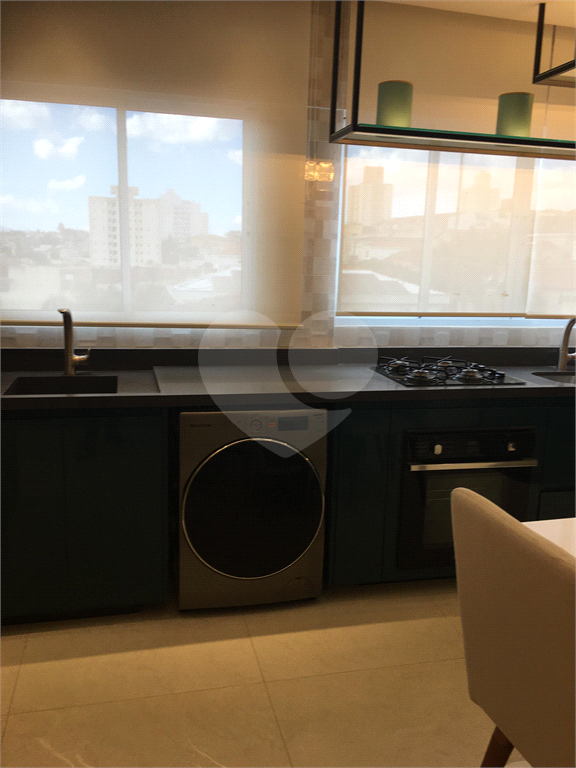 Lindo prédio no Tucuruvi. Arquitetura Moderna. Garagem e elevador.