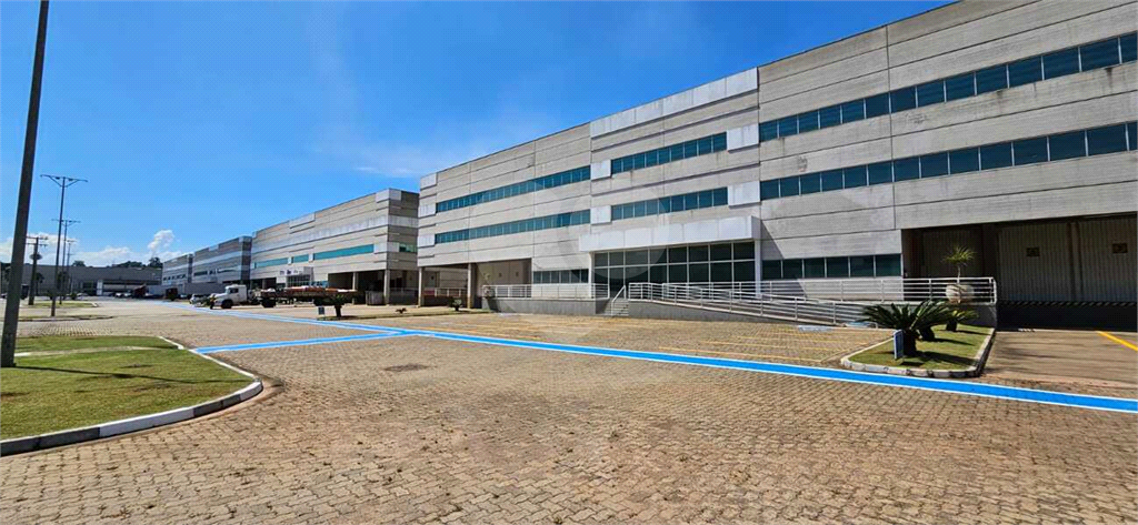 Depósito-Galpão-Armazém para alugar, 8682m² - Foto 1