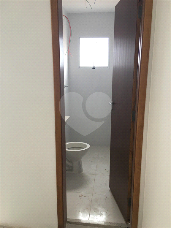 Perto do Metro. Planta permite dois quartos Garagem. Elevador