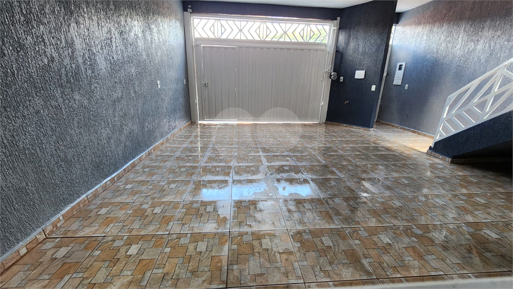 Casa à venda com 3 quartos, 182m² - Foto 10