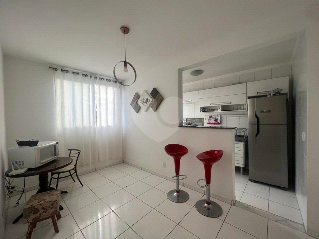 Apartamento à venda com 2 quartos, 47m² - Foto 1