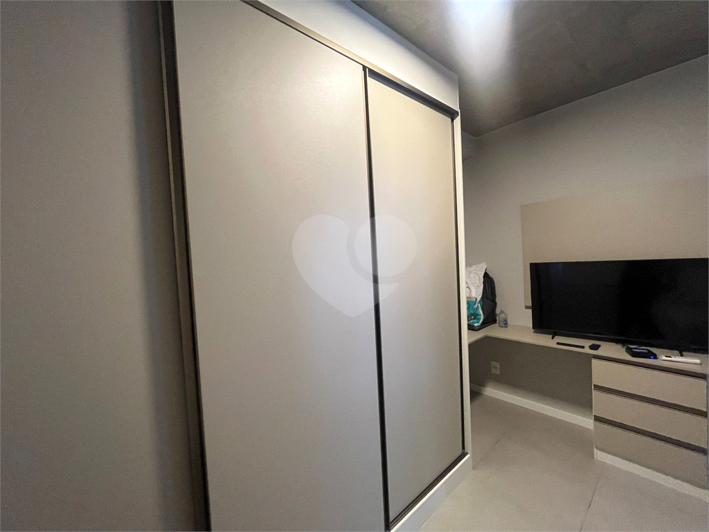 Apartamento Semi Novo BK30- Mobiliado!