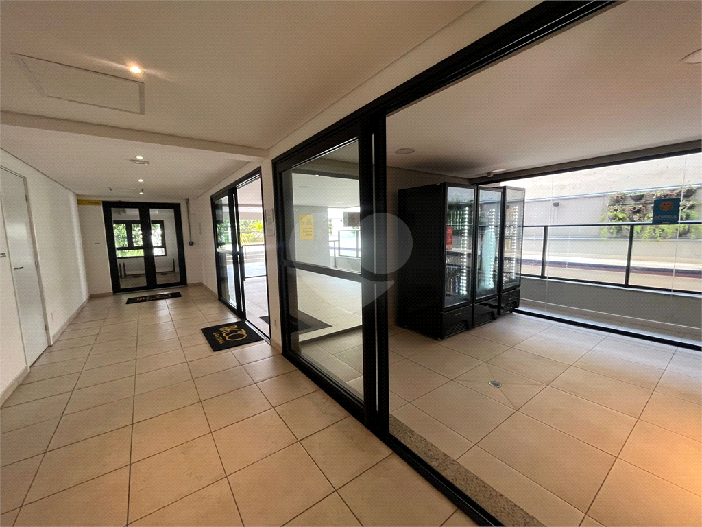 Apartamento Semi Novo BK30- Mobiliado!