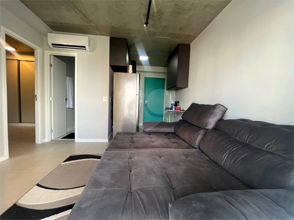 Apartamento Semi Novo BK30- Mobiliado!