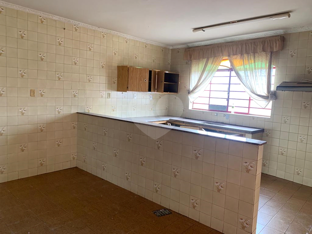 Casa à venda com 3 quartos, 114m² - Foto 2