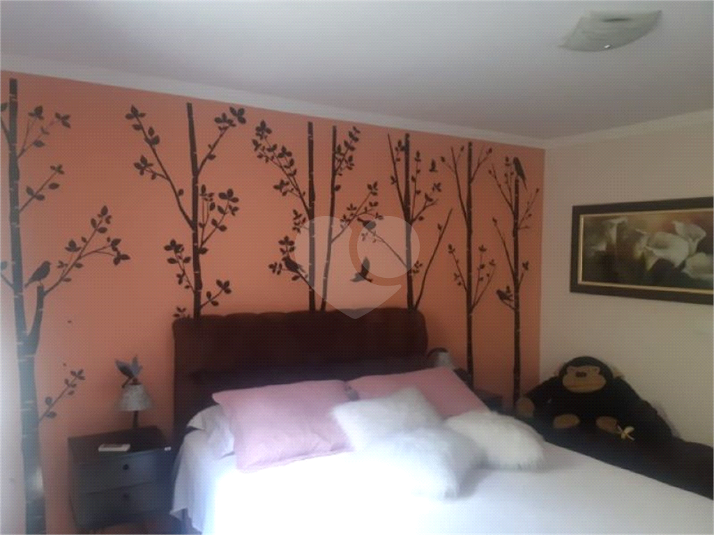 Casa à venda com 3 quartos, 250m² - Foto 28