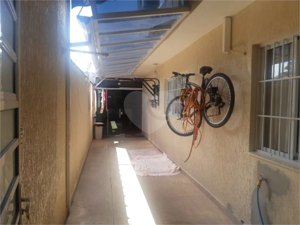 Casa à venda com 3 quartos, 250m² - Foto 5