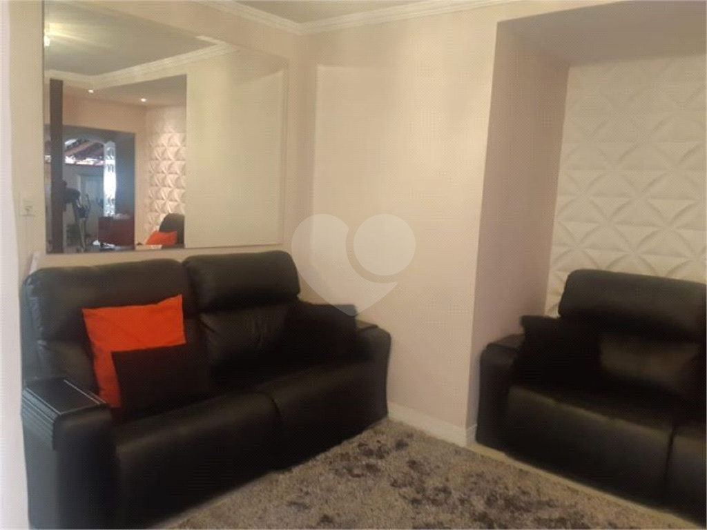 Casa à venda com 3 quartos, 250m² - Foto 11