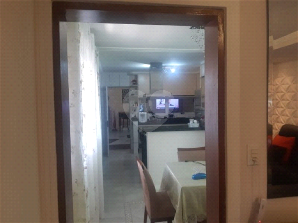 Casa à venda com 3 quartos, 250m² - Foto 12