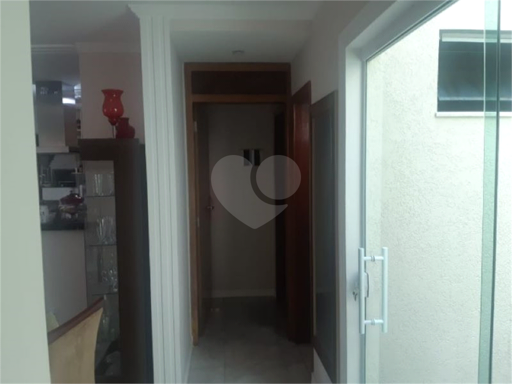 Casa à venda com 3 quartos, 250m² - Foto 17
