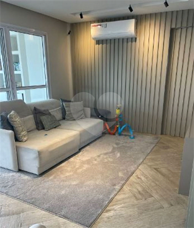 APARTAMENTO em TATUAPÉ