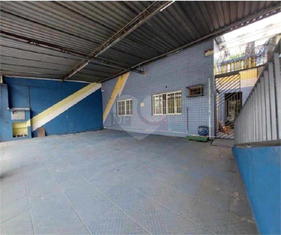 PRÉDIO INTEIRO em ITAQUERA