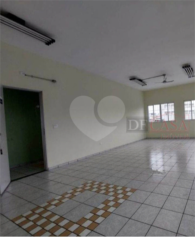 PRÉDIO INTEIRO em ITAQUERA