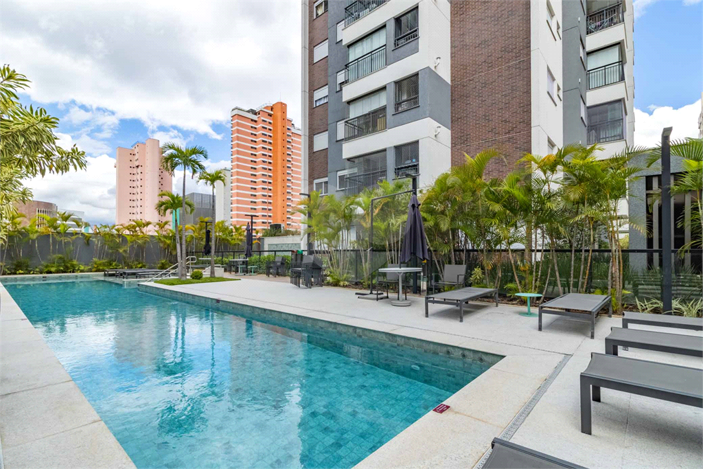 Apartamento - Perdizes - 2 Dormitórios - 67 m²