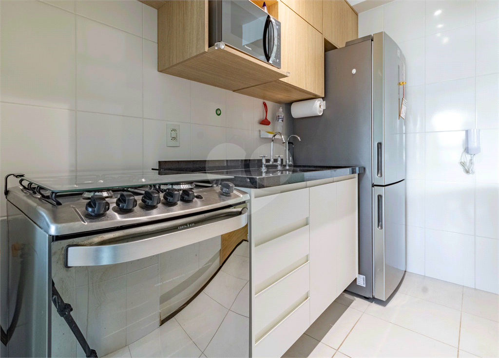 Apartamento - Perdizes - 2 Dormitórios - 67 m²