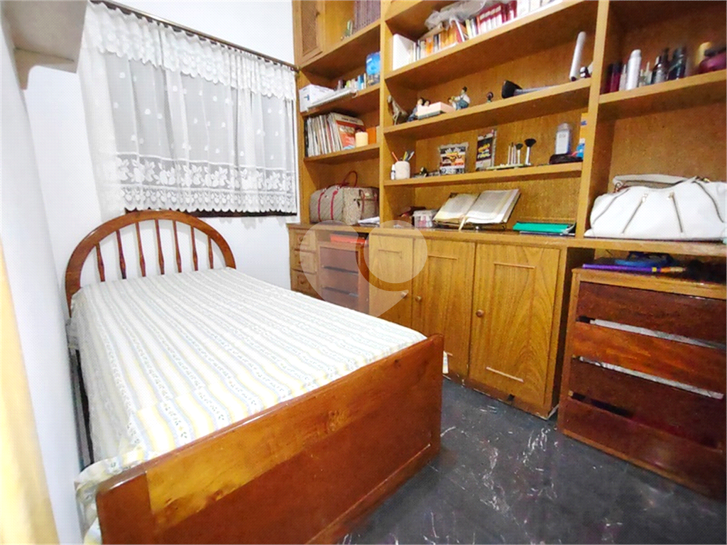  Casa à Venda no Horto Florestal | 180 m² | 3 Dormitórios (2 Suítes) | 4 Vagas! 