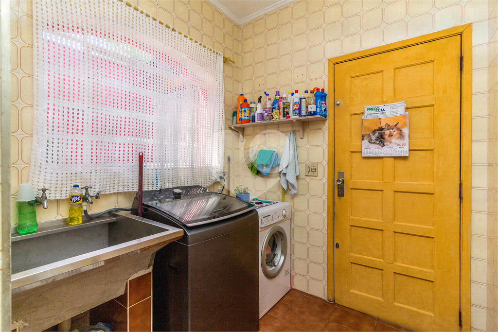  Casa à Venda no Horto Florestal | 180 m² | 3 Dormitórios (2 Suítes) | 4 Vagas! 