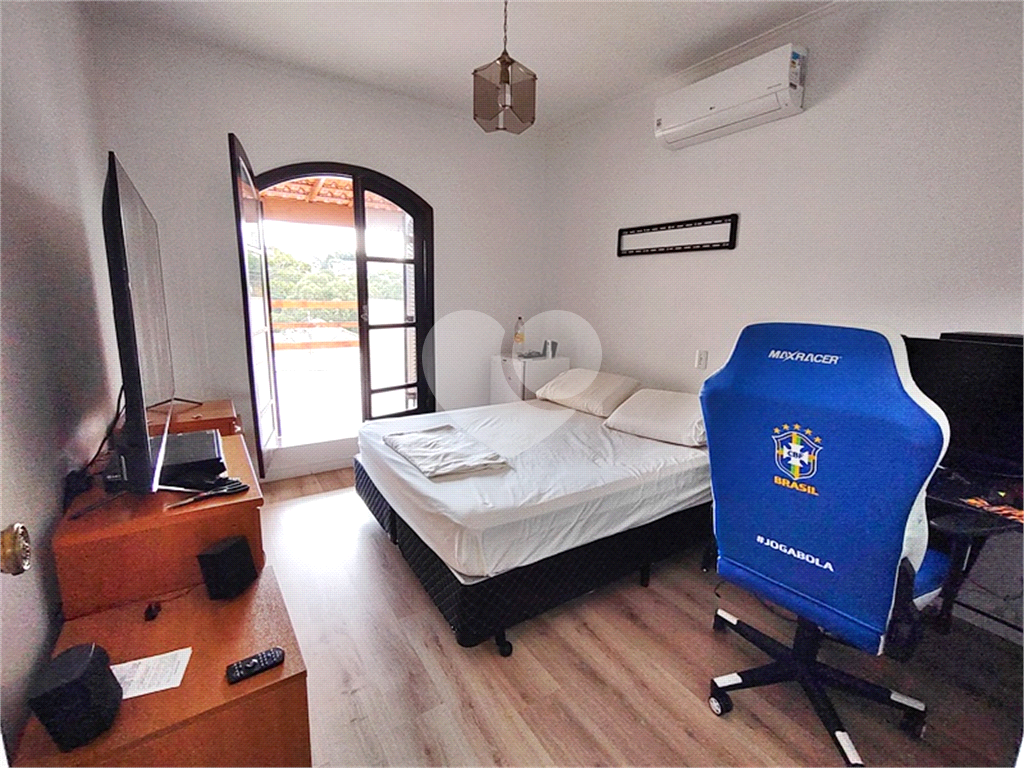  Casa à Venda no Horto Florestal | 180 m² | 3 Dormitórios (2 Suítes) | 4 Vagas! 