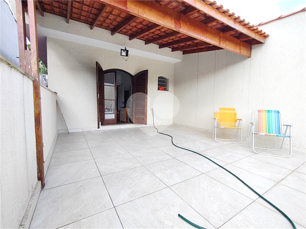  Casa à Venda no Horto Florestal | 180 m² | 3 Dormitórios (2 Suítes) | 4 Vagas! 