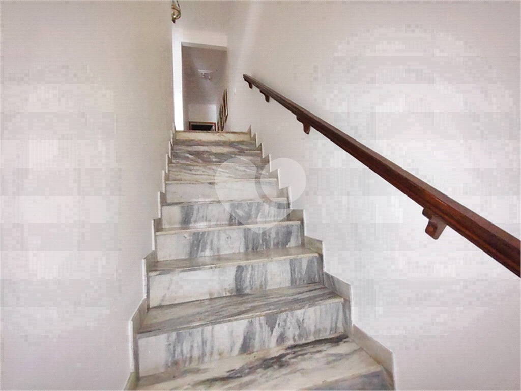  Casa à Venda no Horto Florestal | 180 m² | 3 Dormitórios (2 Suítes) | 4 Vagas! 