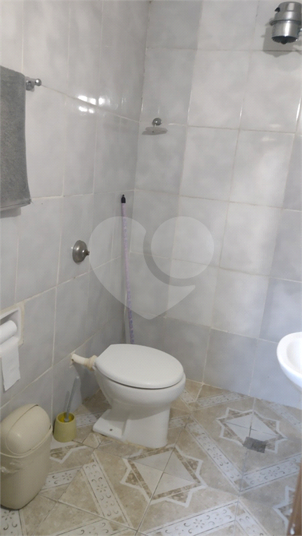 Casa térrea na Vila Medeiros  terreno de  7,5x24 Boa opção para construir do zero
