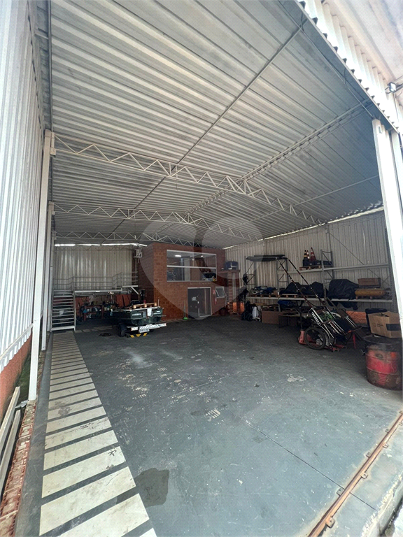 Depósito-Galpão-Armazém à venda, 202m² - Foto 2