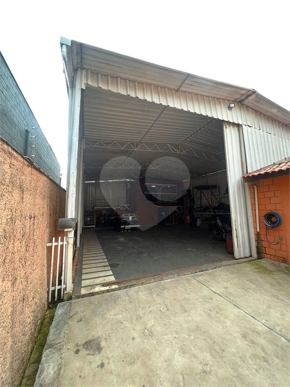Depósito-Galpão-Armazém à venda, 202m² - Foto 3