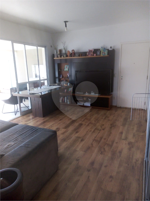 APARTAMENTO em CHÁCARA INGLESA