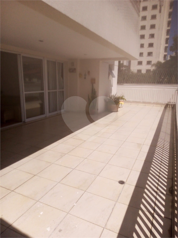 APARTAMENTO em CHÁCARA INGLESA