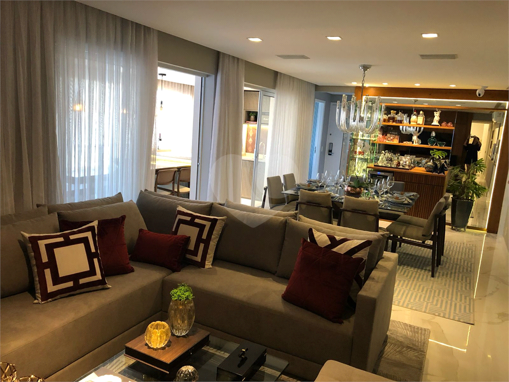 APARTAMENTO em CHÁCARA INGLESA