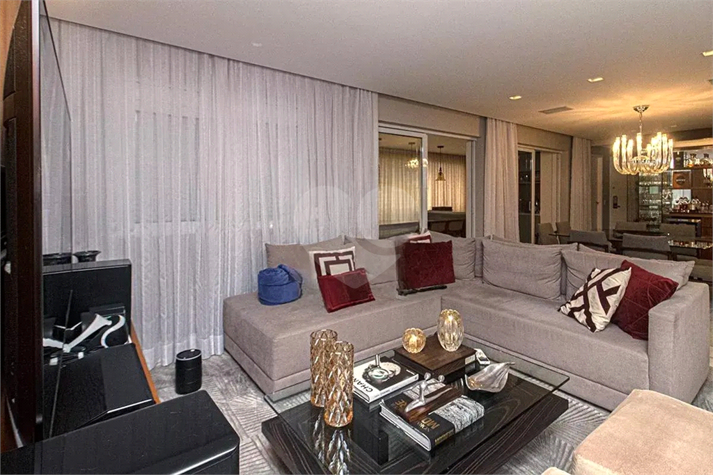 APARTAMENTO em CHÁCARA INGLESA
