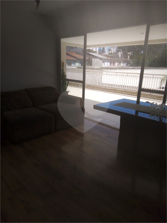 APARTAMENTO em CHÁCARA INGLESA