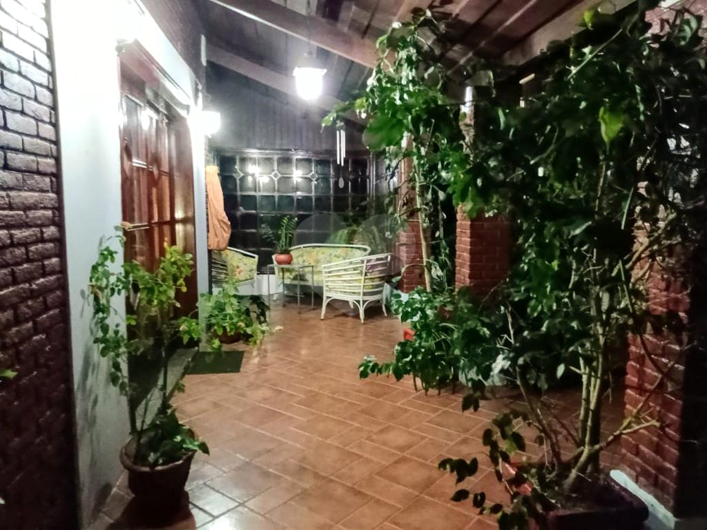 Casa de Condomínio à venda com 3 quartos, 1000m² - Foto 18