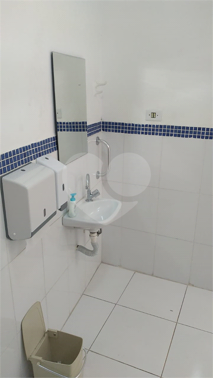 Aluga-se Sala no Centro Empresarial Mazzei Labriut