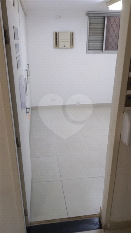 Aluga-se Sala no Centro Empresarial Mazzei Labriut
