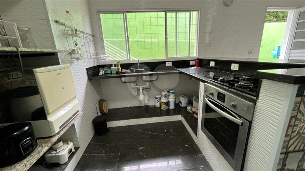 CASA A VENDA  237M² CONSTRUIDOS - 3 DORMIITÓRIOS E 3 VAGAS - TREMEMBÉ