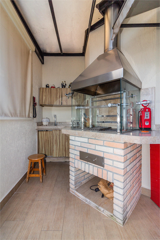 Cobertura dúplex para locação com 112 m, 2 dormitórios, 1 vaga na Saúde!