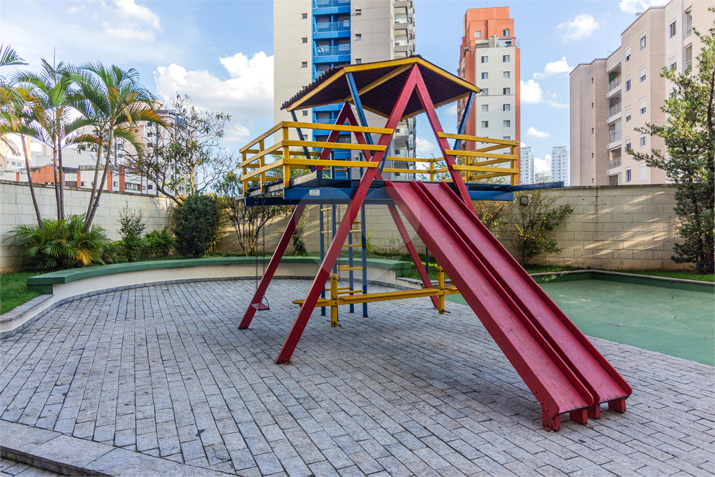 Cobertura dúplex para locação com 112 m, 2 dormitórios, 1 vaga na Saúde!