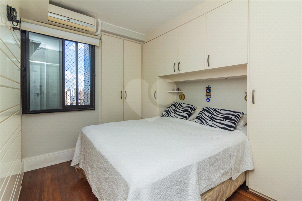 Cobertura dúplex para locação com 112 m, 2 dormitórios, 1 vaga na Saúde!