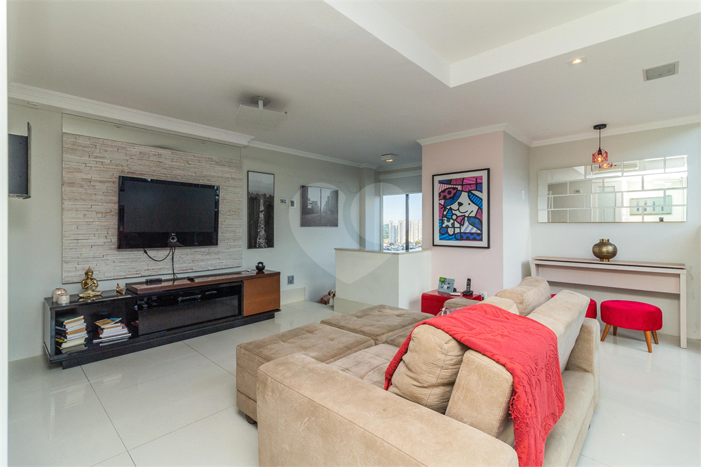 Cobertura dúplex para locação com 112 m, 2 dormitórios, 1 vaga na Saúde!