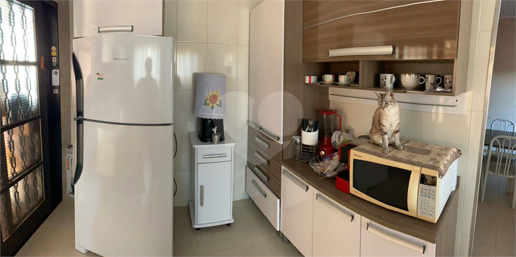 Casa à venda com 2 quartos, 90m² - Foto 12