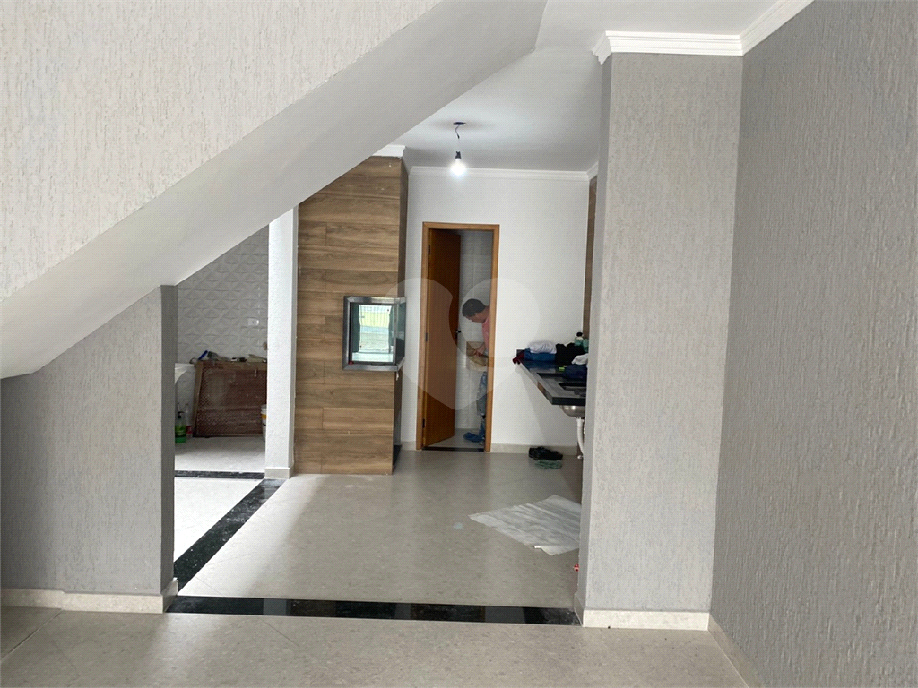 VENDE-SE EXCELENTES SOBRADOS MODERNOS E SOFISTICADOS/BAIRO DOMANDAQUI