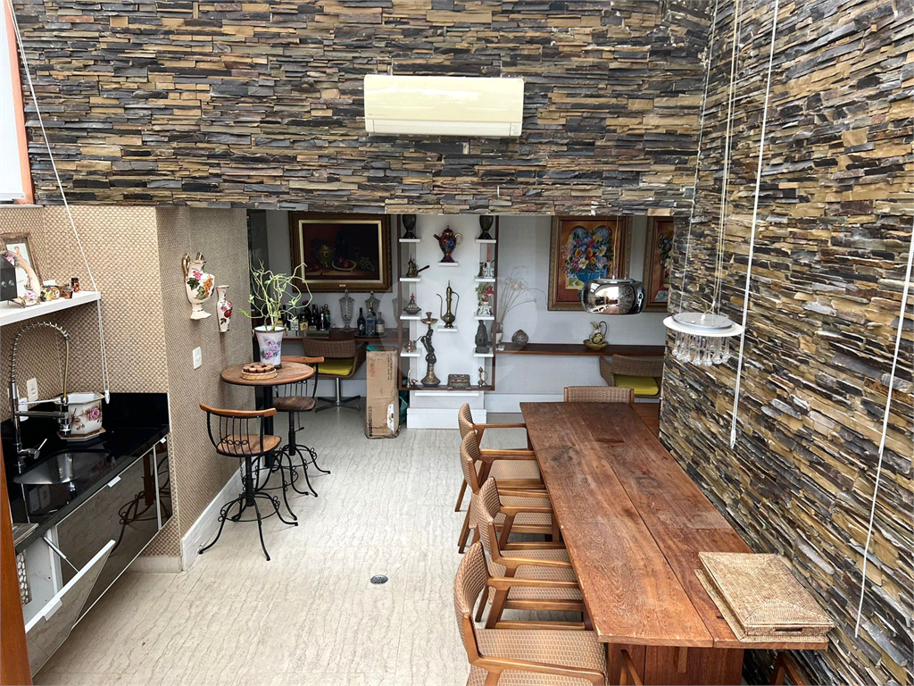 Belíssima cobertura em Santana com 440 m² 