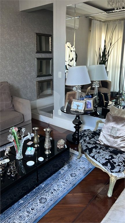 Belíssima cobertura em Santana com 440 m² 
