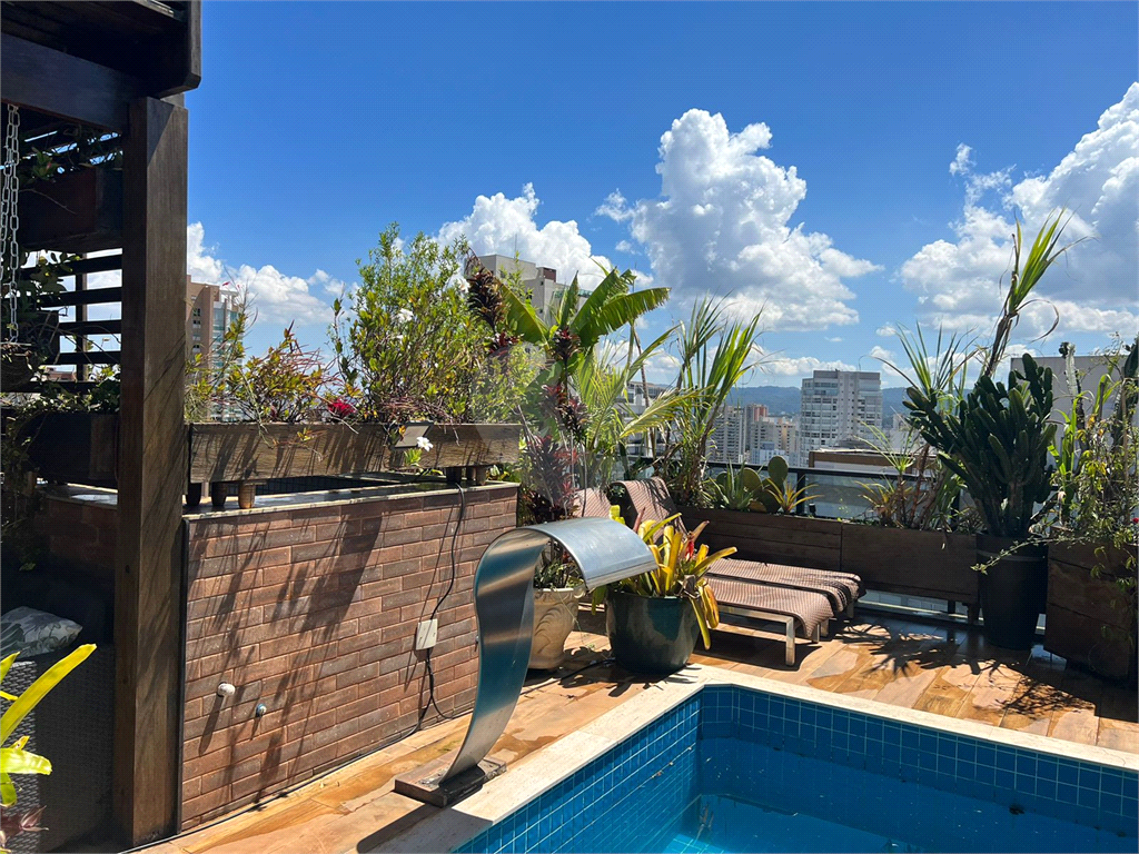 Belíssima cobertura em Santana com 440 m² 