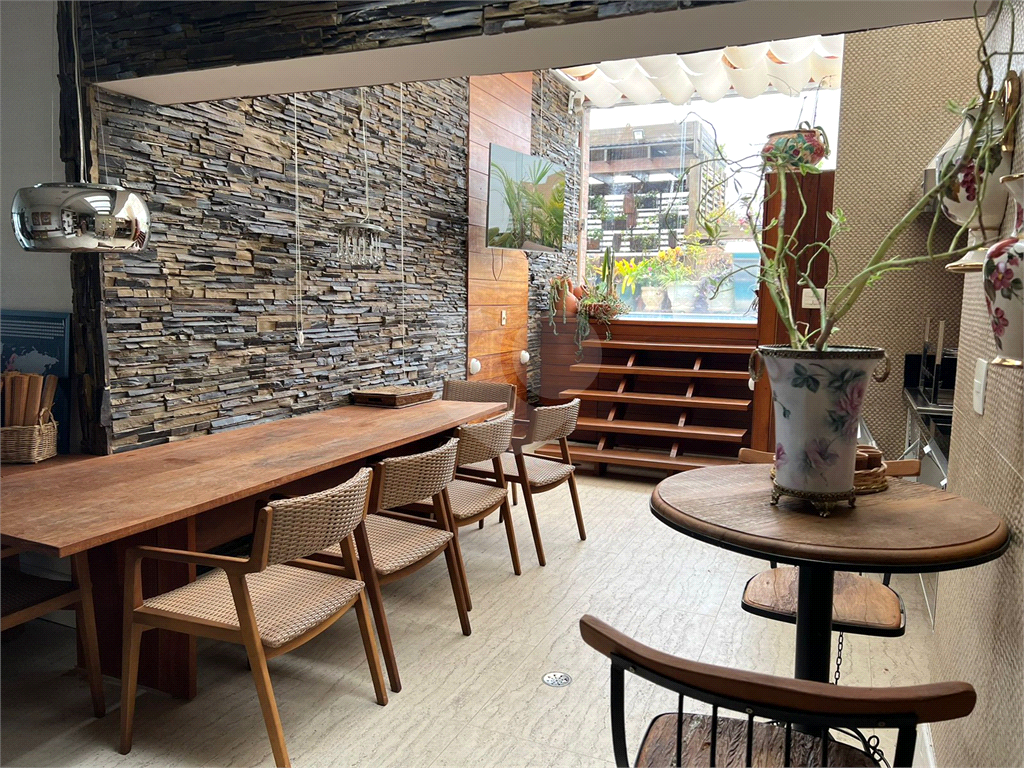 Belíssima cobertura em Santana com 440 m² 