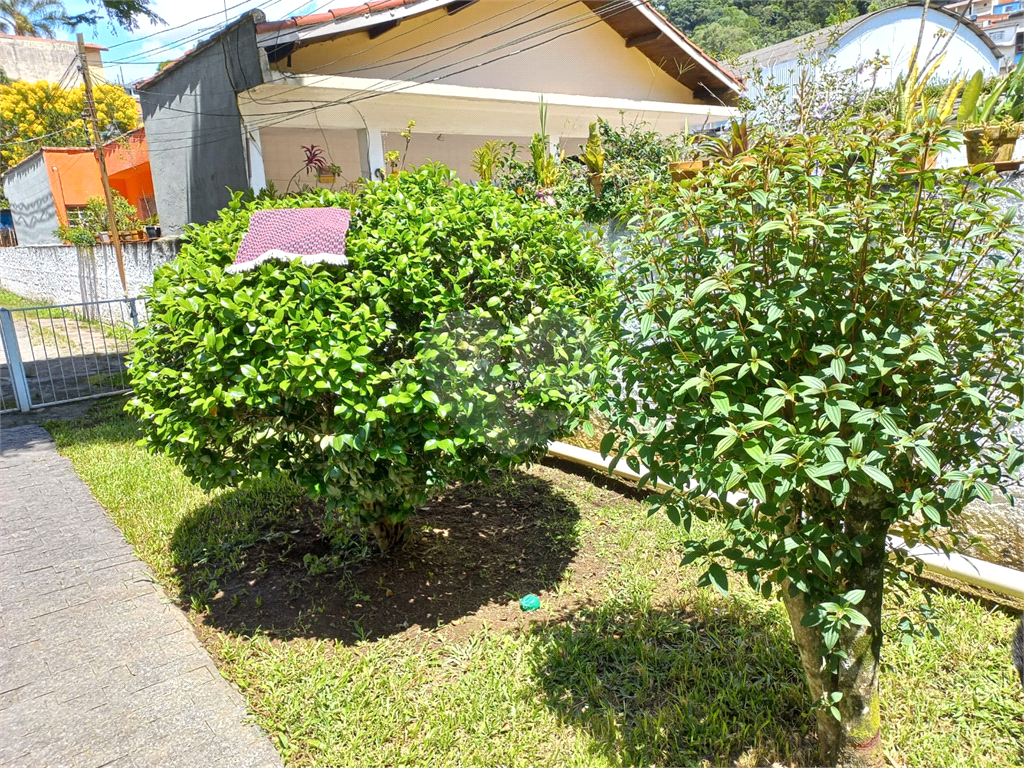 Atenção Construtores Terreno no Horto Florestal com 1.118 Metros com Casa Térrea no Local!!!