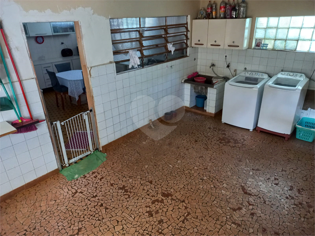 Atenção Construtores Terreno no Horto Florestal com 1.118 Metros com Casa Térrea no Local!!!