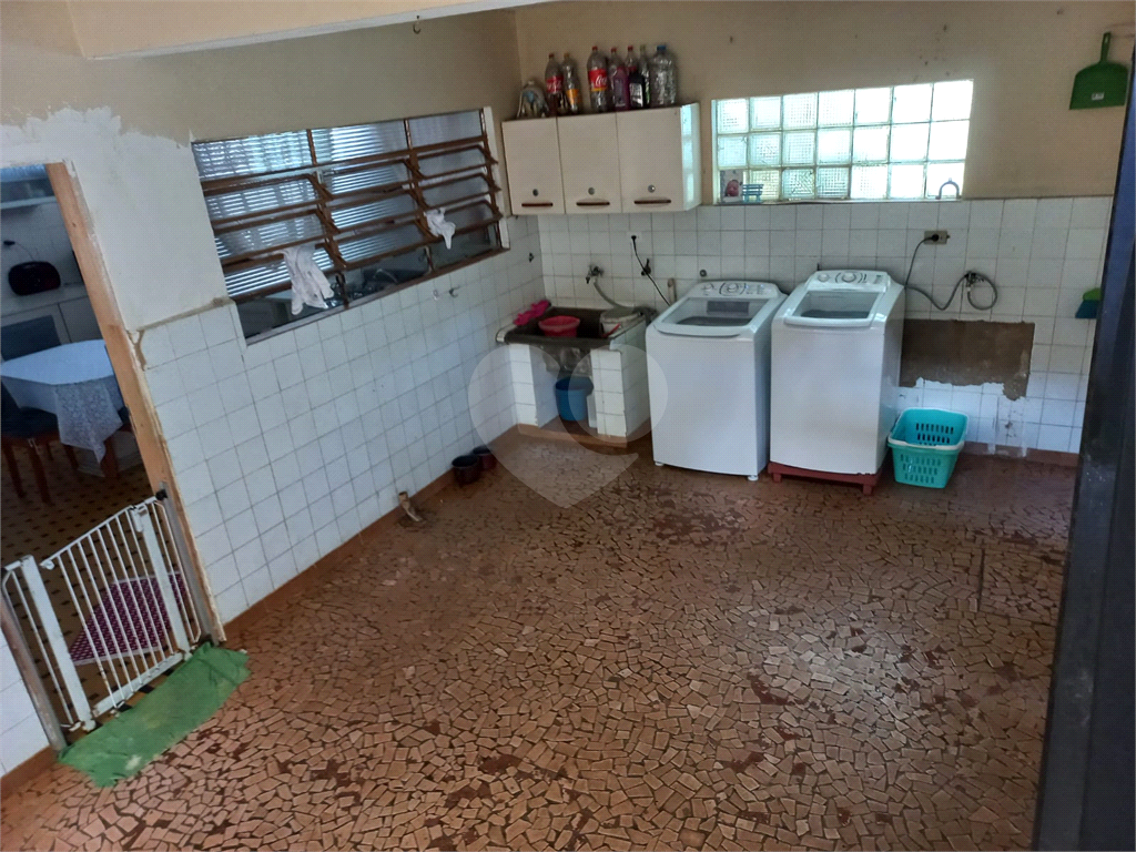 Atenção Construtores Terreno no Horto Florestal com 1.118 Metros com Casa Térrea no Local!!!
